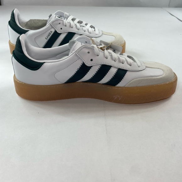 Adidas Sambae Women’s Sz 9 White/Dark Green JQ0983 Brand New Damaged Box - Picture 2 of 10